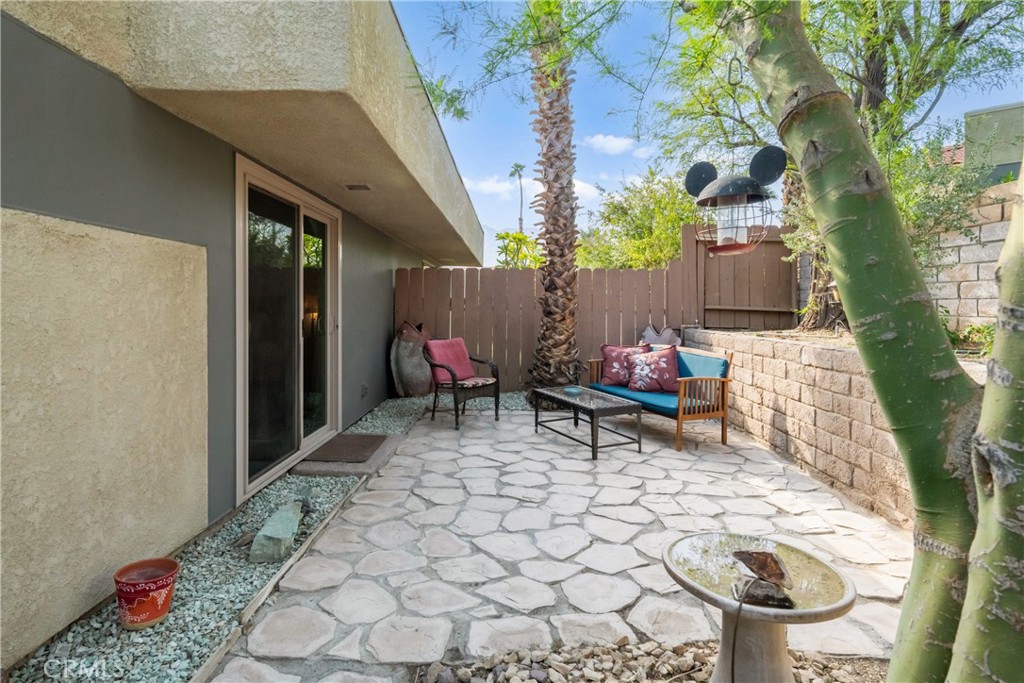 1380 Sunflower Circle S