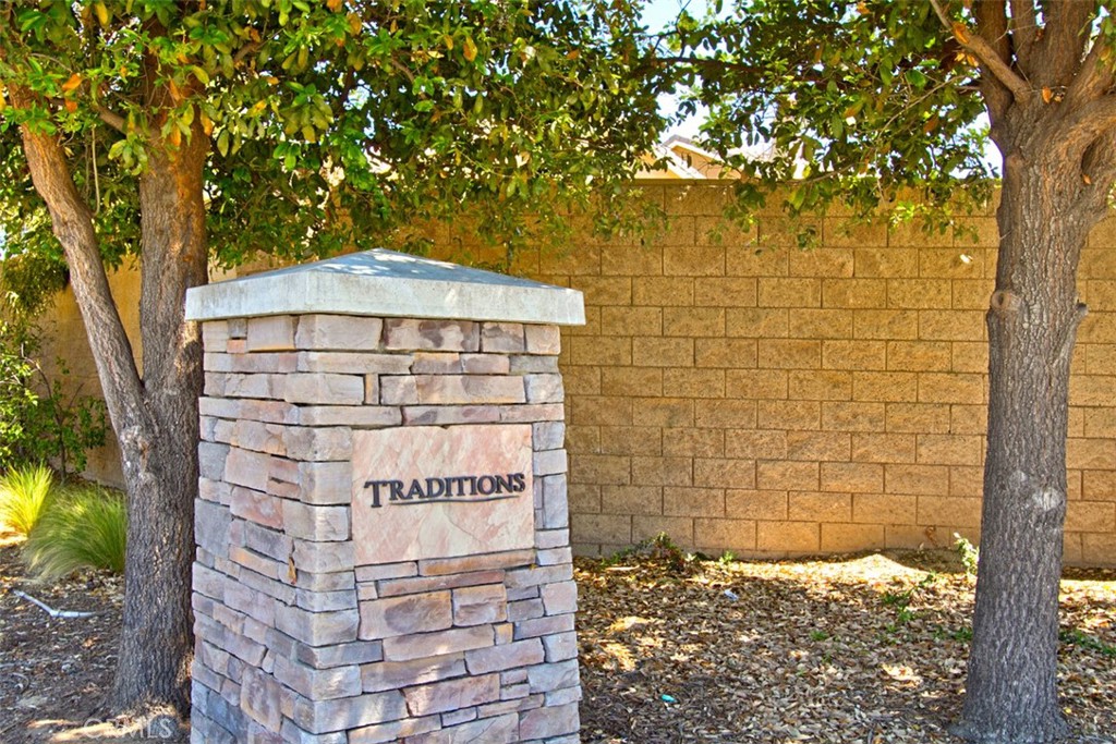 28242 Lookout Point Lane