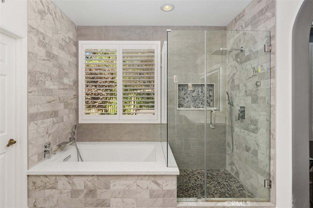 28242 Lookout Point Lane