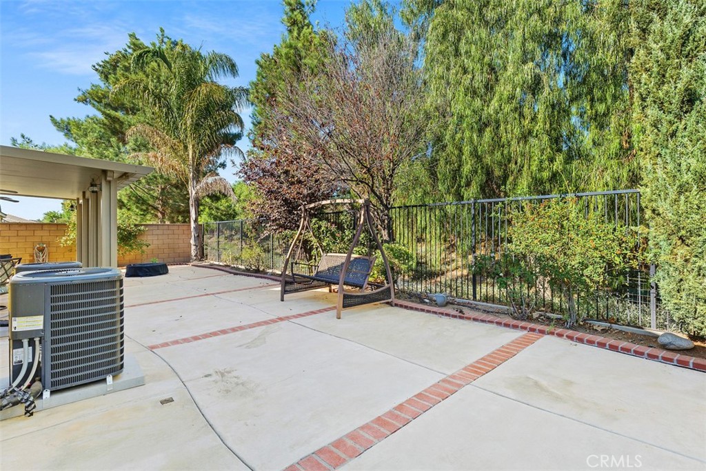 28242 Lookout Point Lane