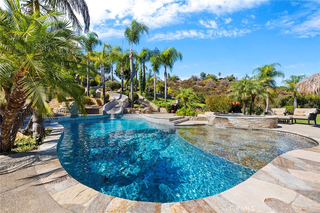 14179 Woods Valley Road