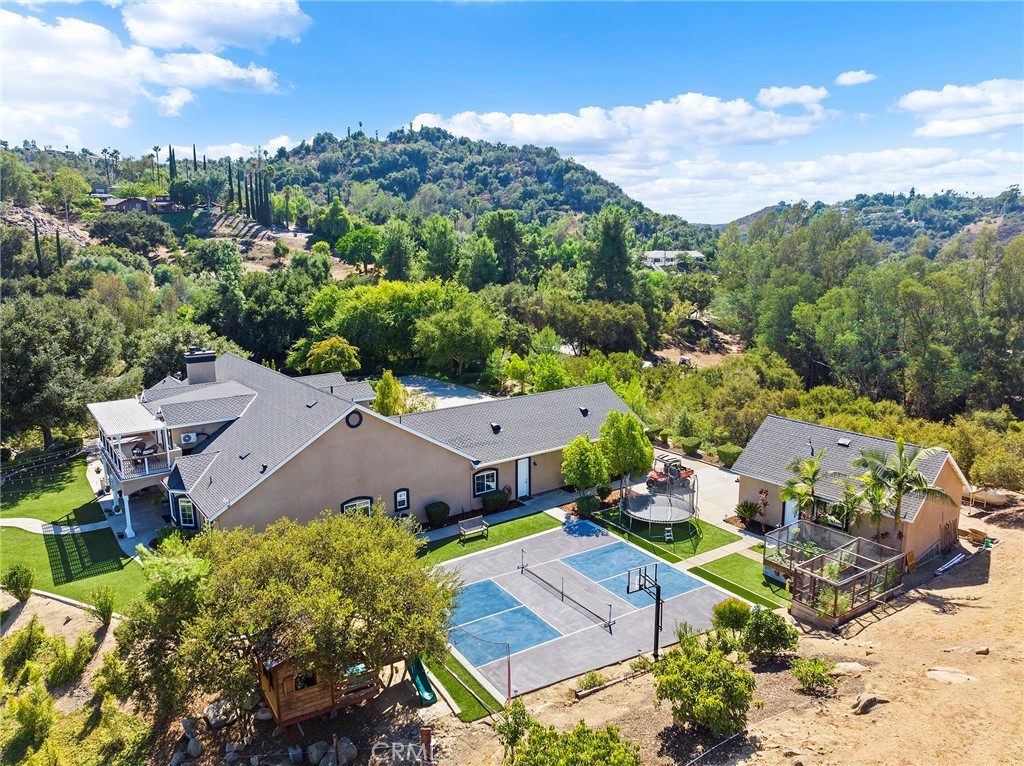 14179 Woods Valley Road