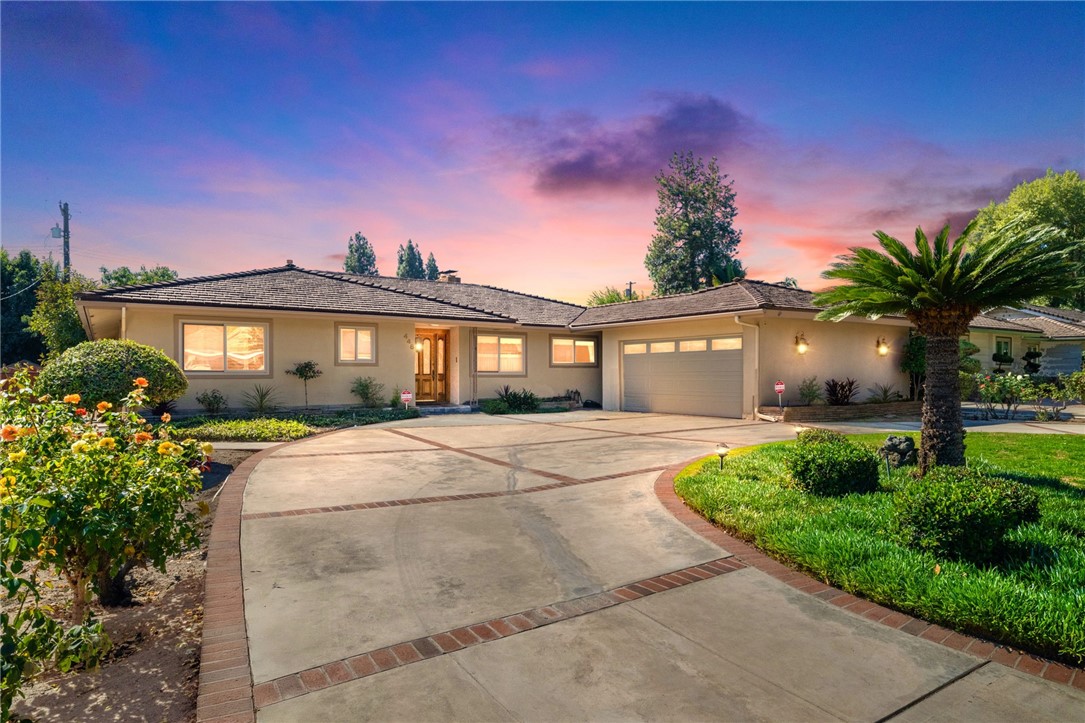 448 Sharon Road