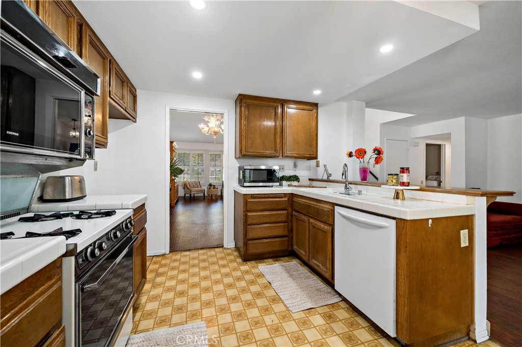 13406 Bunker Hill Place