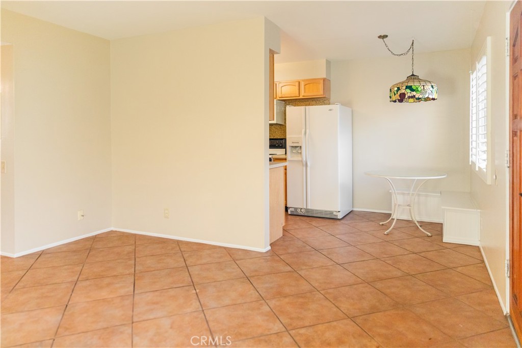 760 E Cottonwood Road 4
