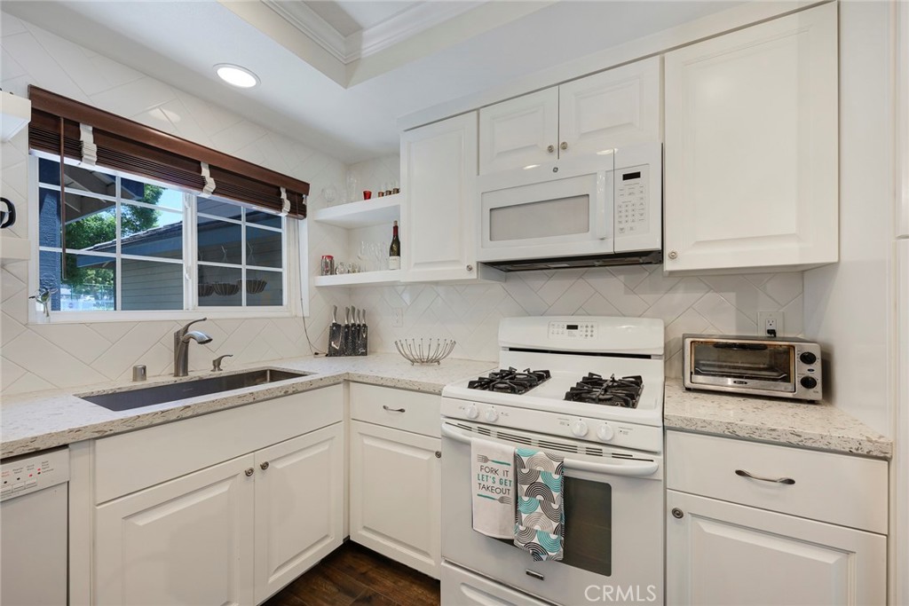 242 S Crawford Canyon Road 24