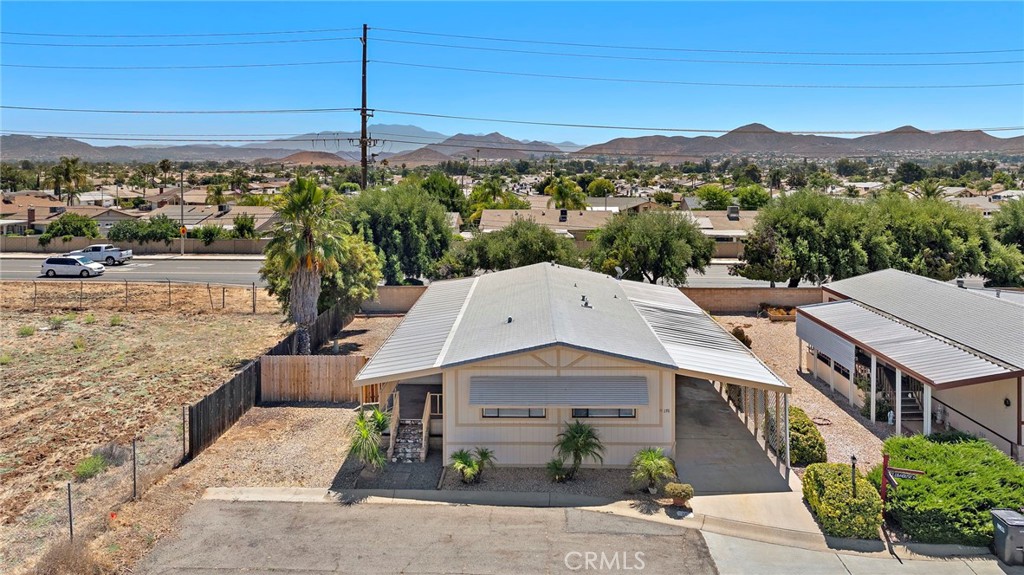 27701 Murrieta Road 176