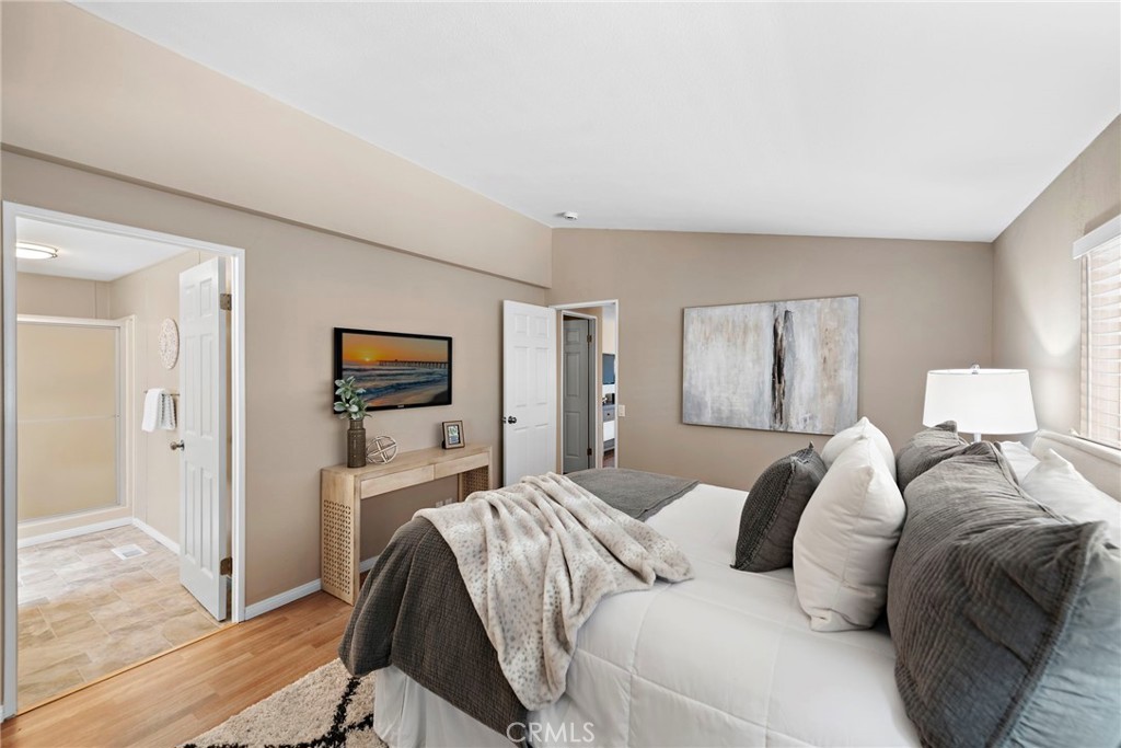 27701 Murrieta Road 176