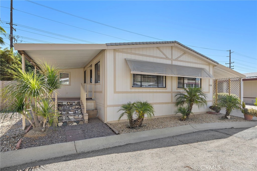 27701 Murrieta Road 176