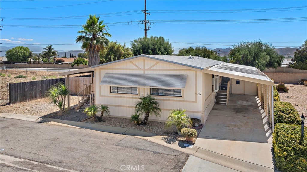 27701 Murrieta Road 176