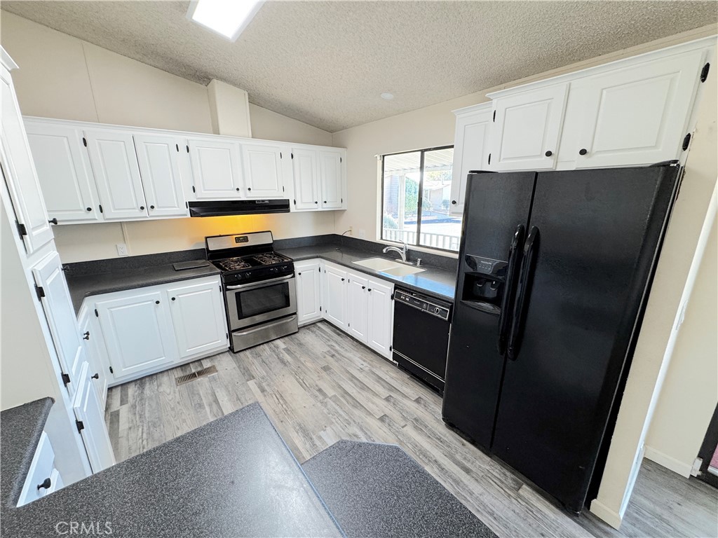 21100 State Street 211