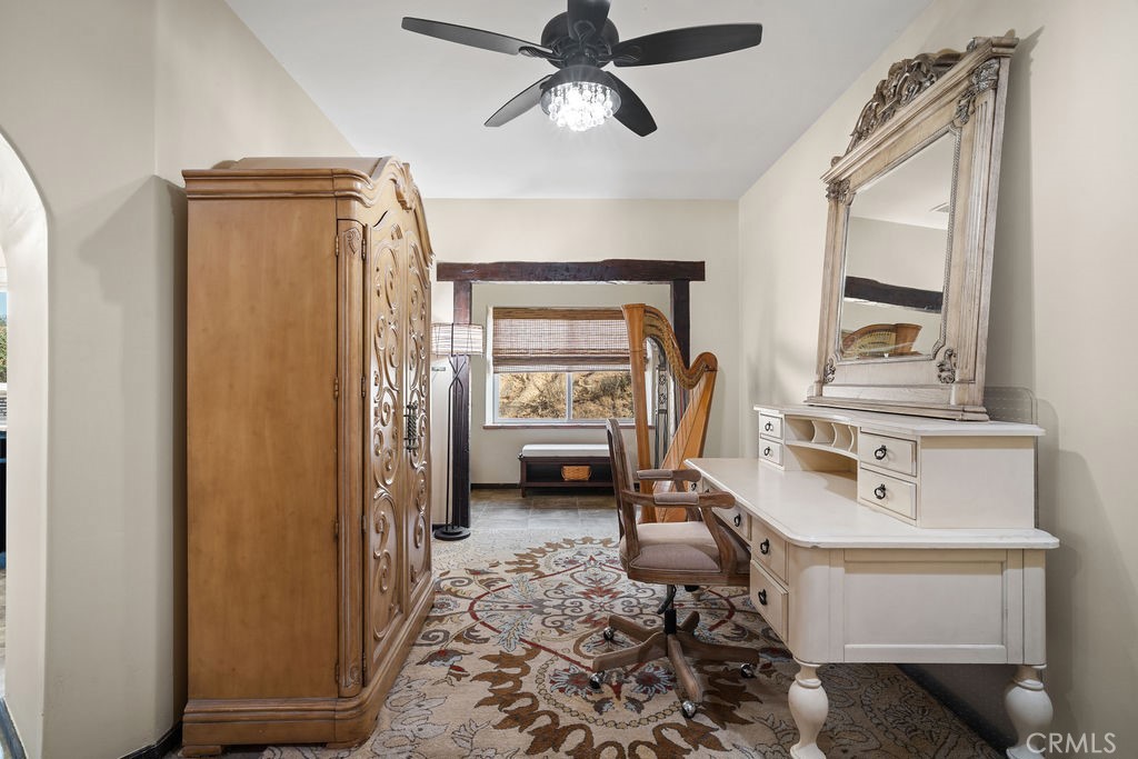 42095 Lorraine Circle