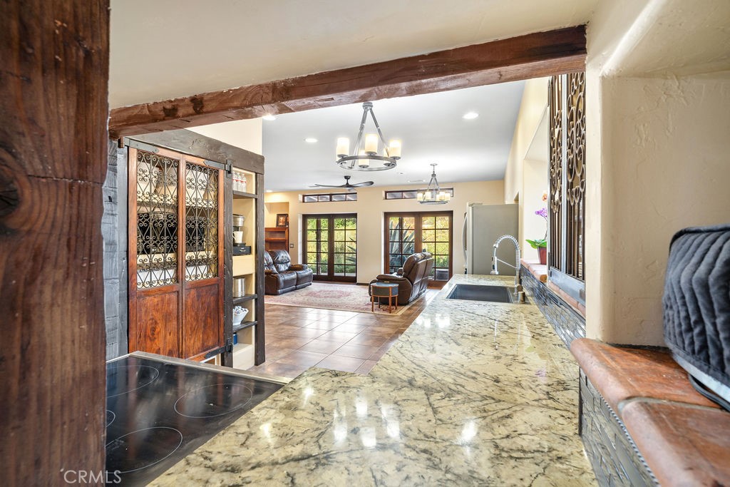 42095 Lorraine Circle