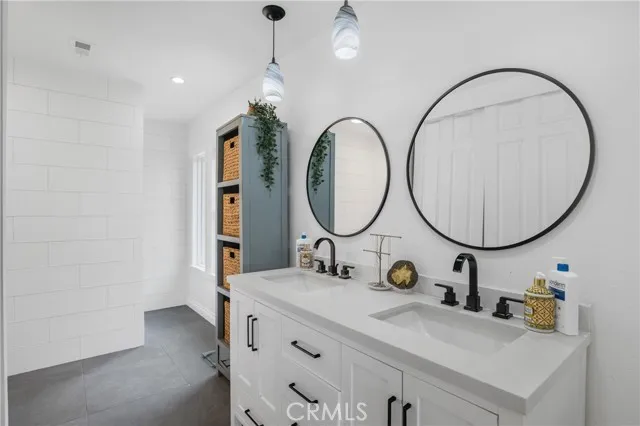 2361 Valley View Place