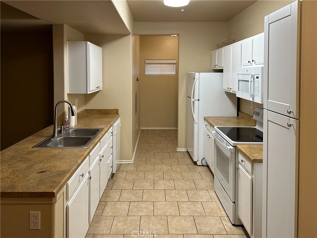 24909 Madison Avenue 2113