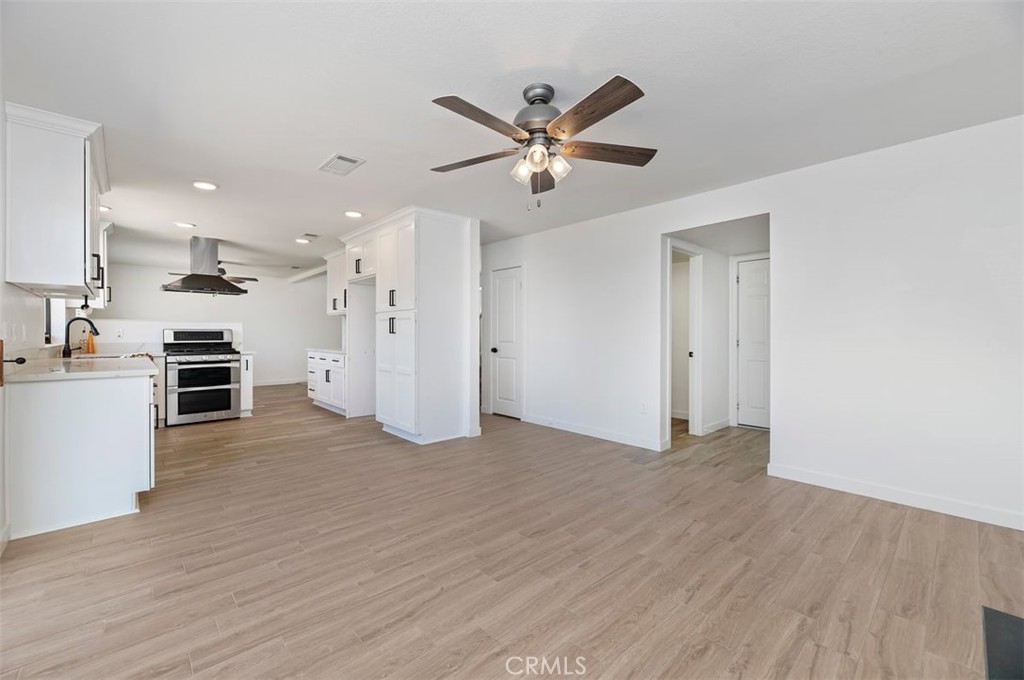 26318 Chatsworth Court