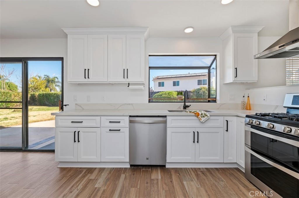 26318 Chatsworth Court