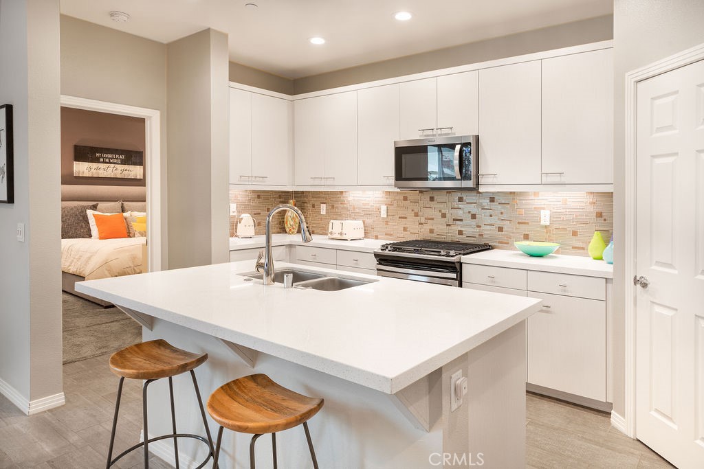 78815 Amare Way