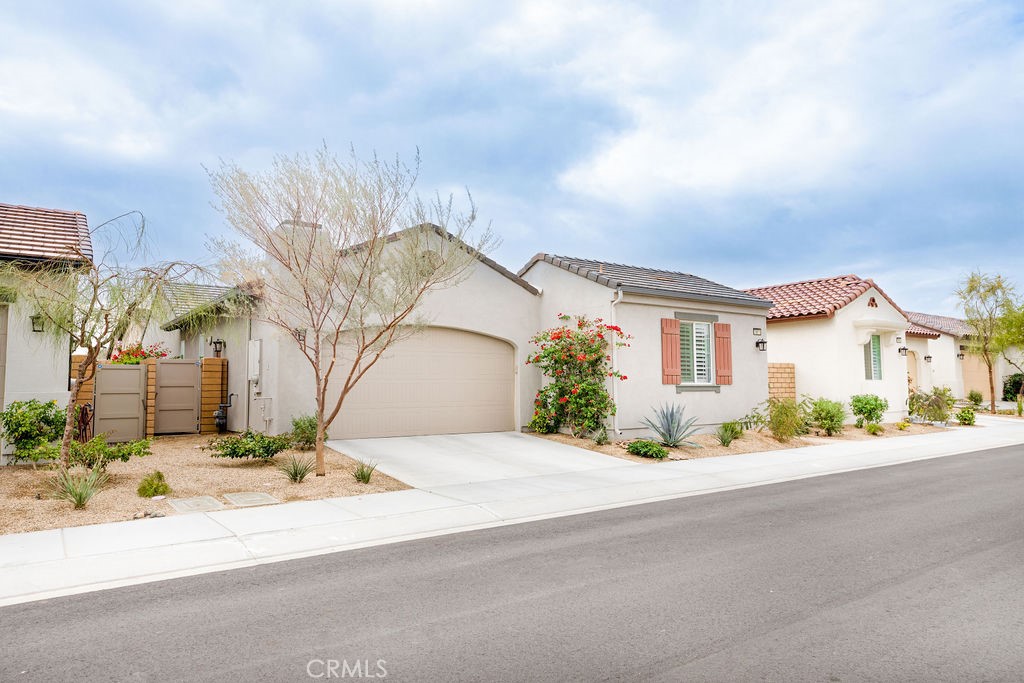 78815 Amare Way