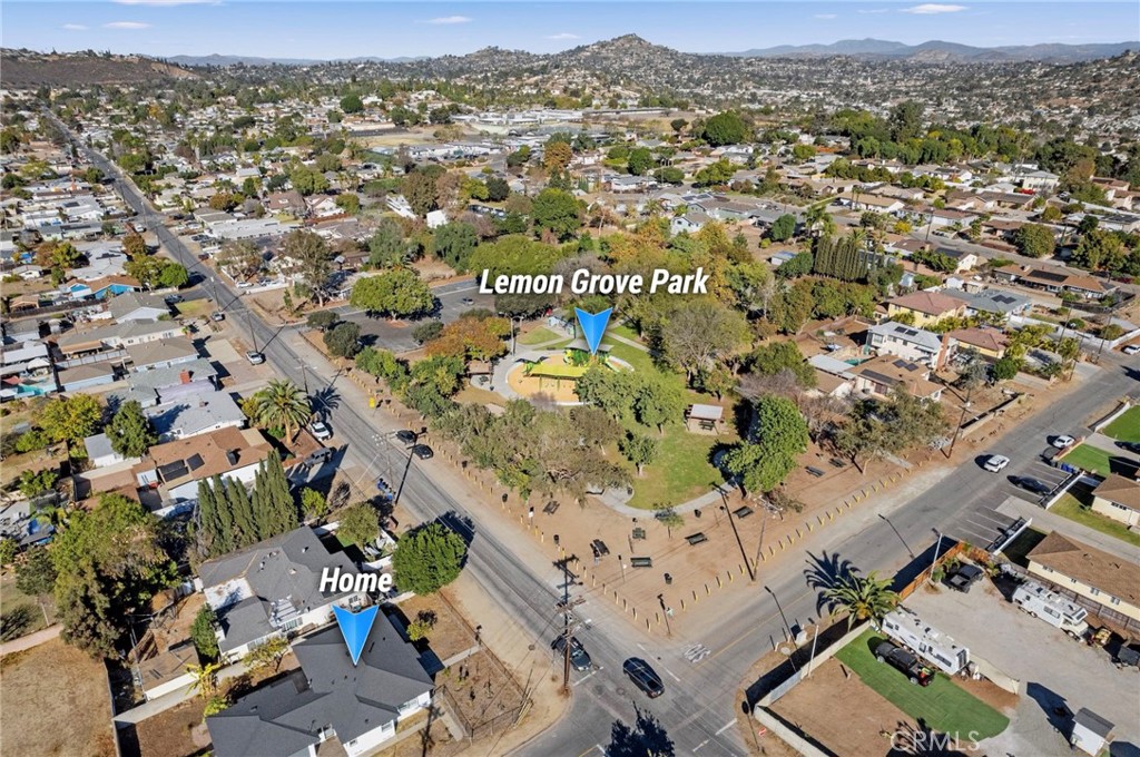 2210 Washington Street