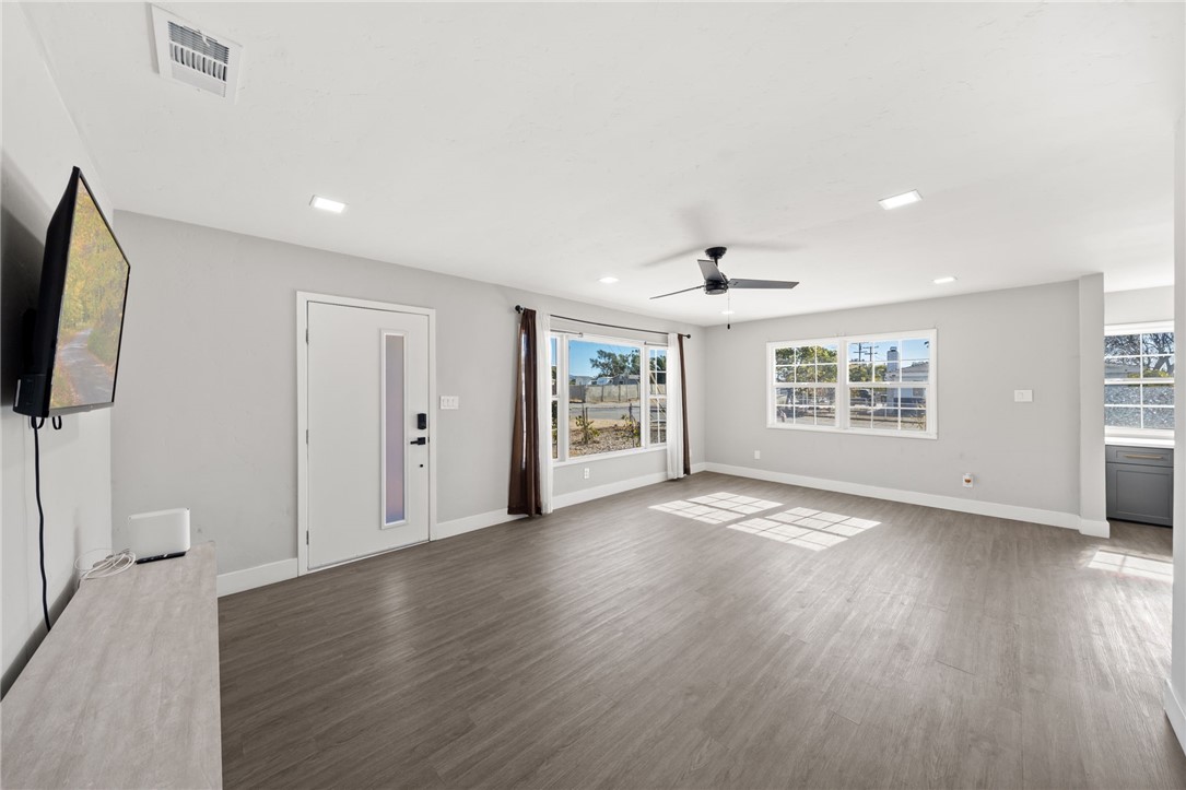 2210 Washington Street