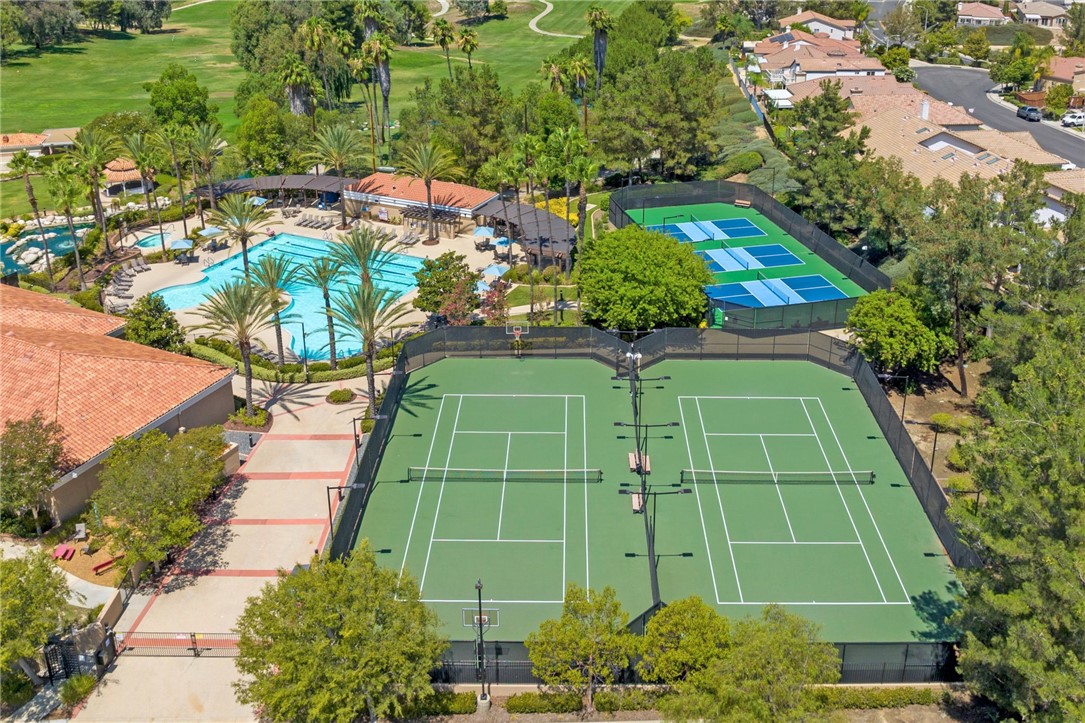 42143 Southern Hills Drive