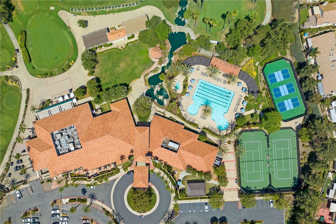 42143 Southern Hills Drive