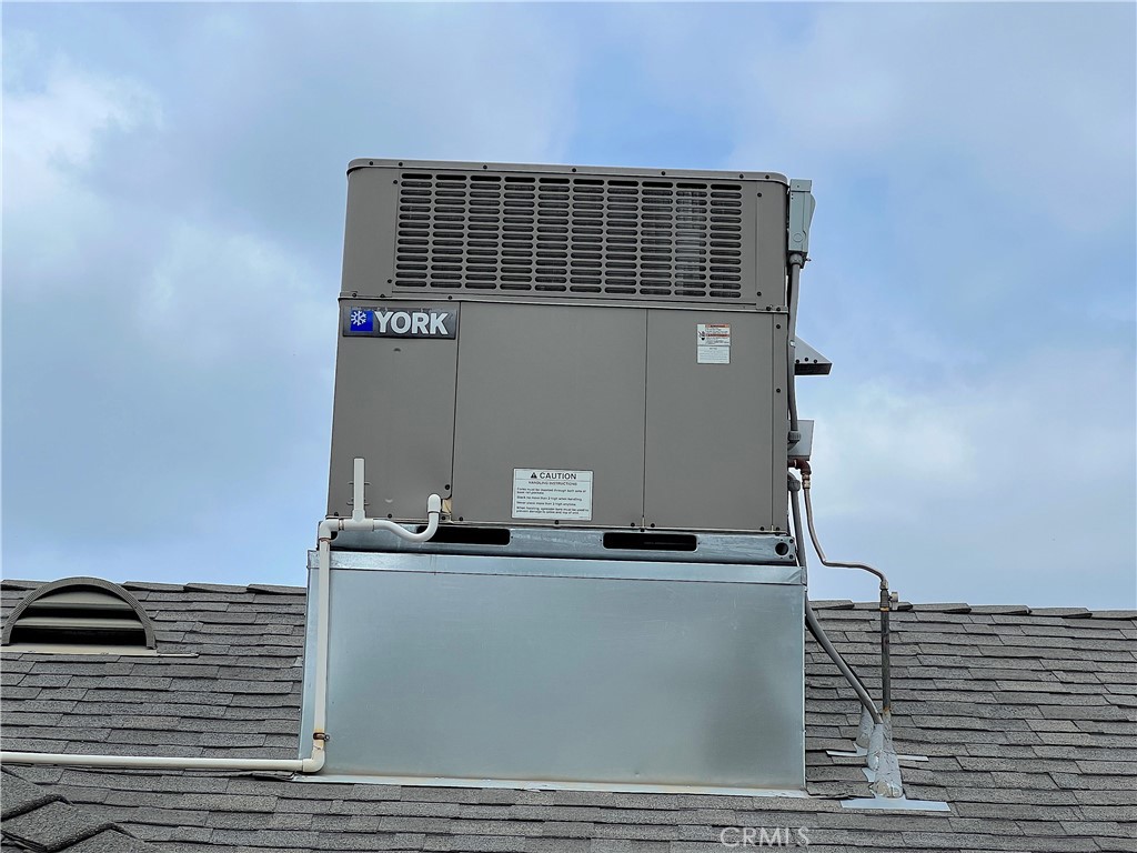 17412 Cantlay Street