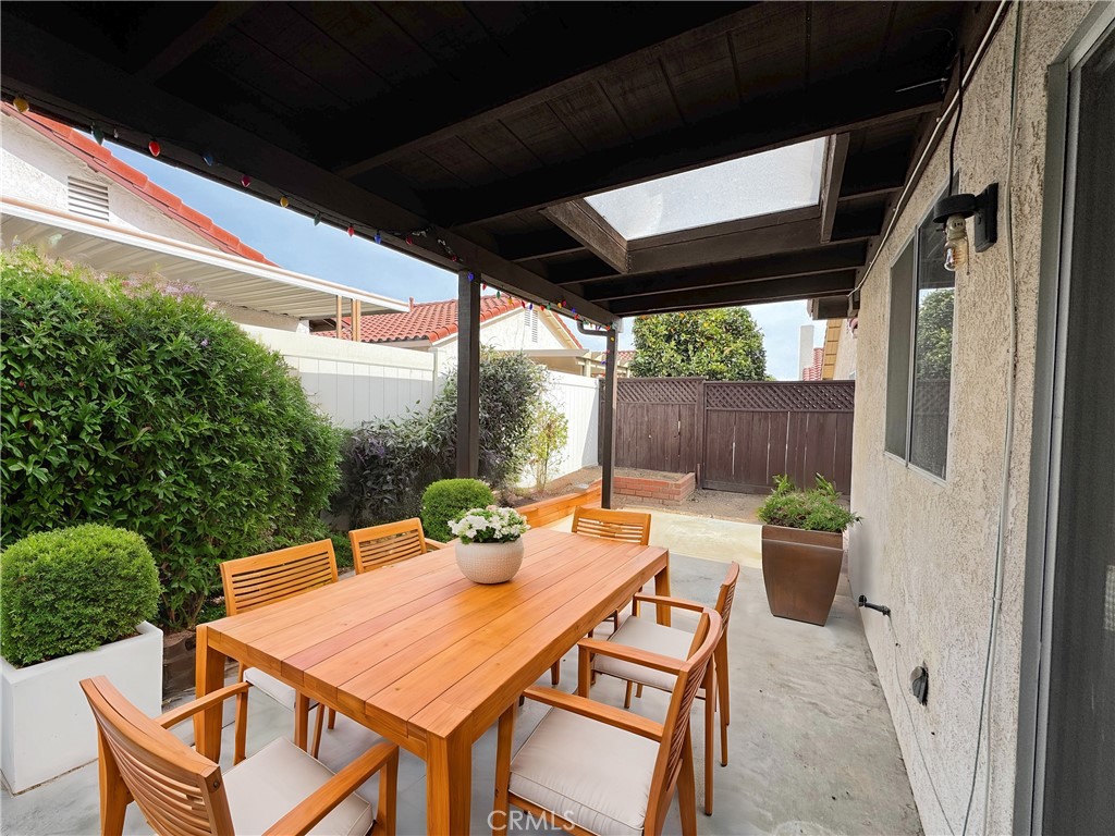 26218 Shadywood Street