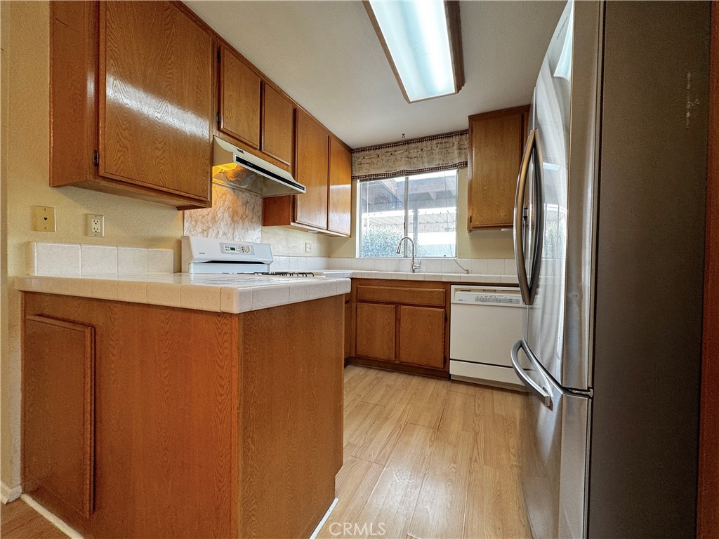 26218 Shadywood Street