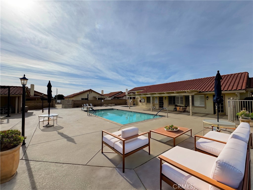 26218 Shadywood Street