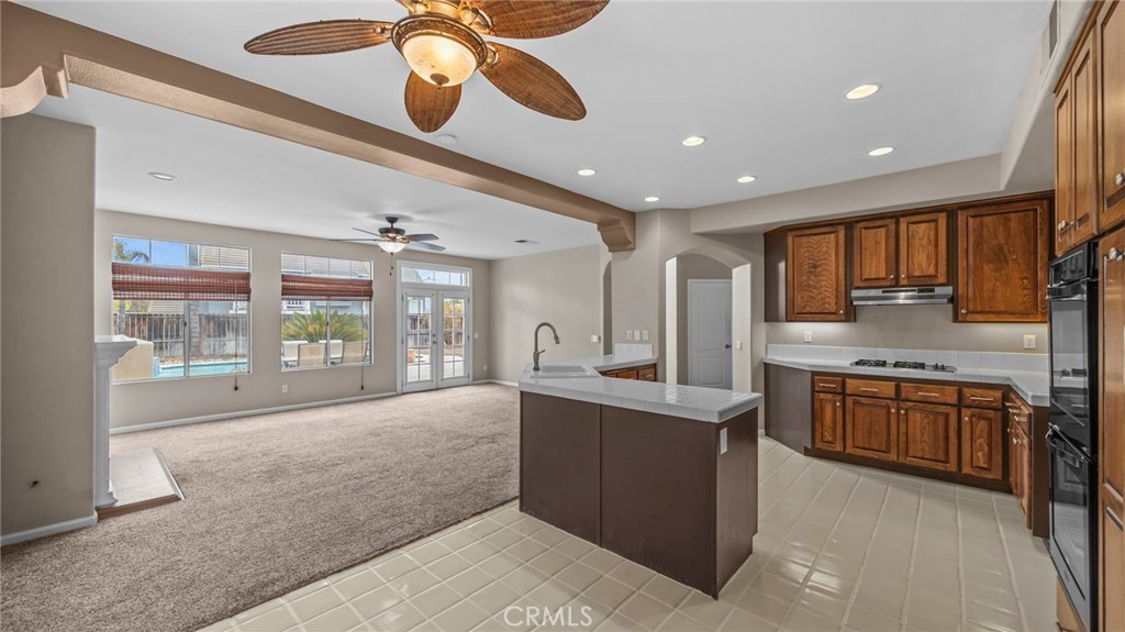 39984 Spicewood Avenue