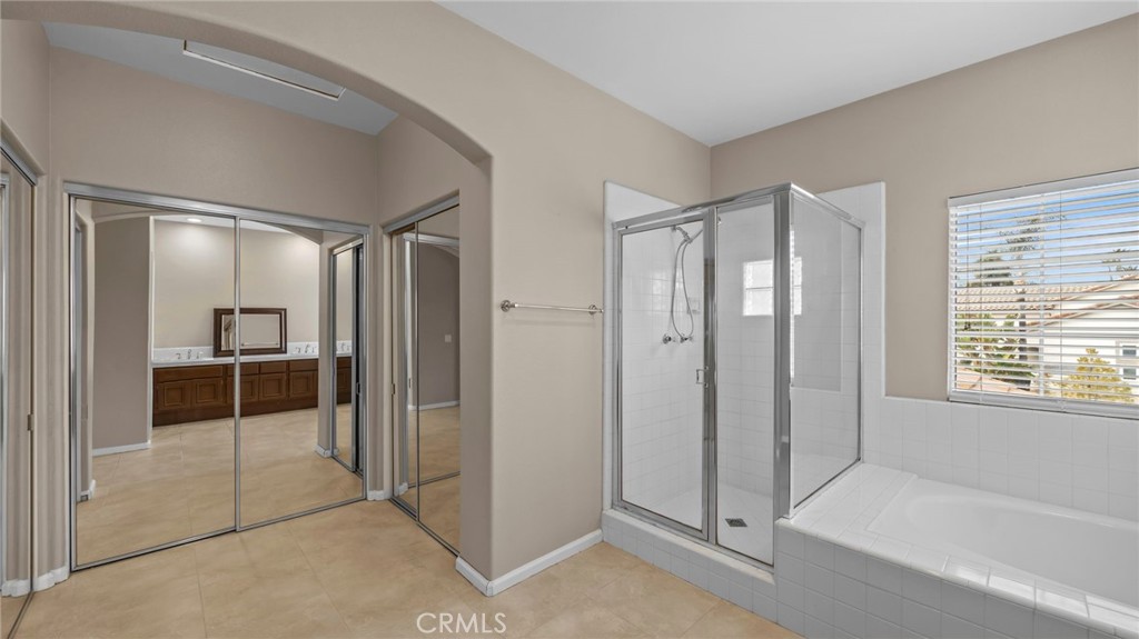 39984 Spicewood Avenue