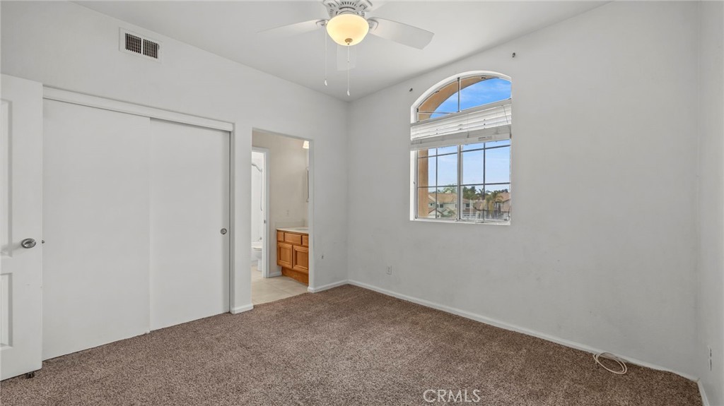 39984 Spicewood Avenue