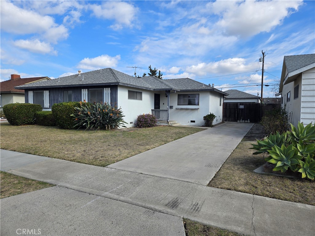 12662 Woodland Lane