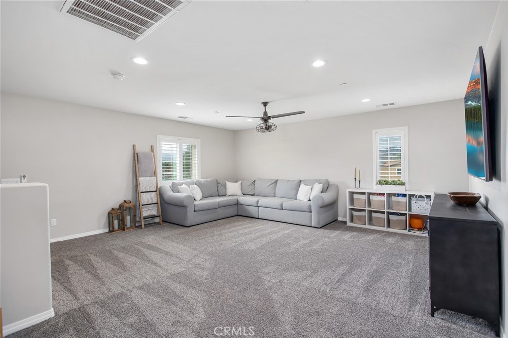 23064 Seattle Ridge Road