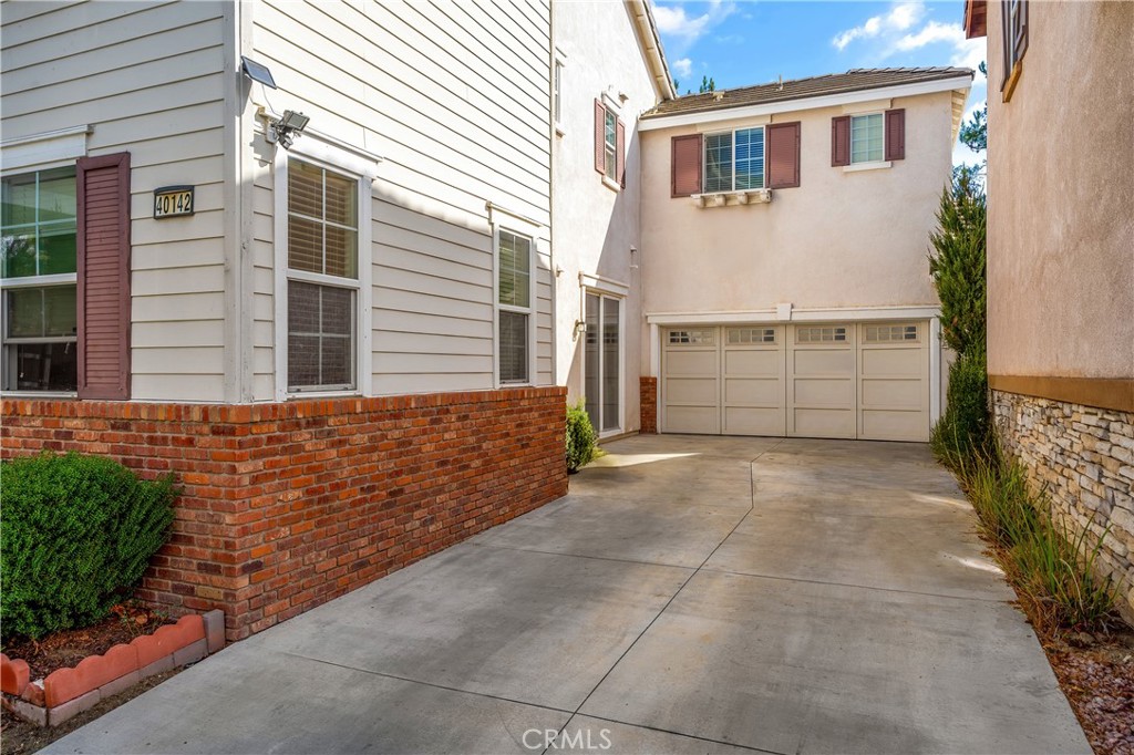 40142 Canton Court