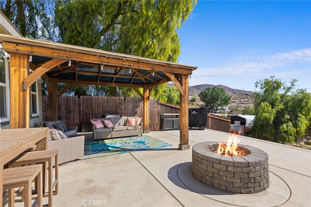 33649 El Centro Avenue