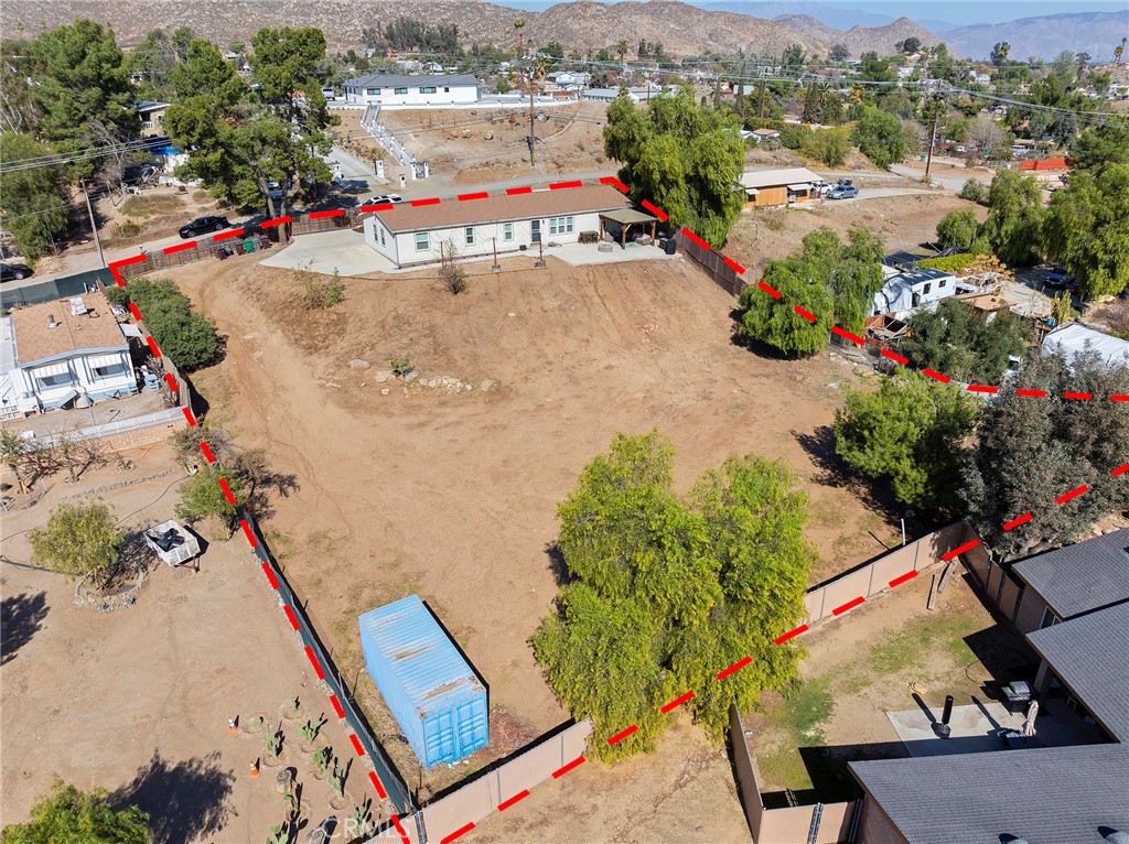 33649 El Centro Avenue