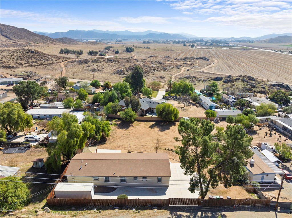 33649 El Centro Avenue