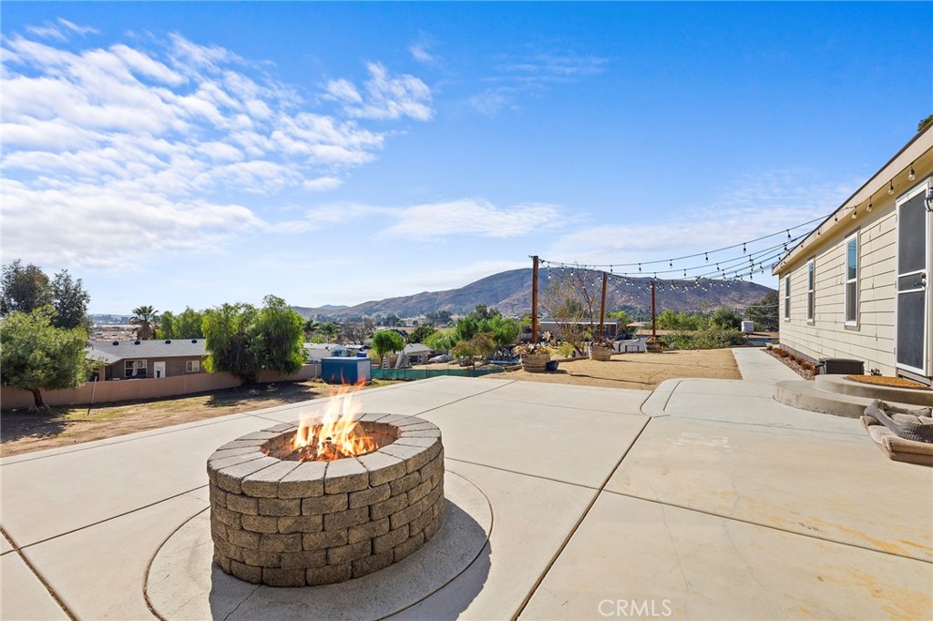 33649 El Centro Avenue