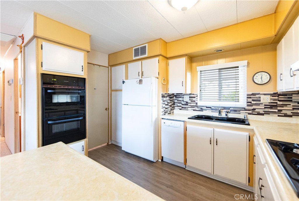 32520 San Miguelito Drive