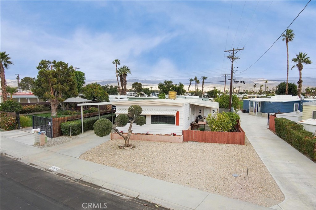 32520 San Miguelito Drive