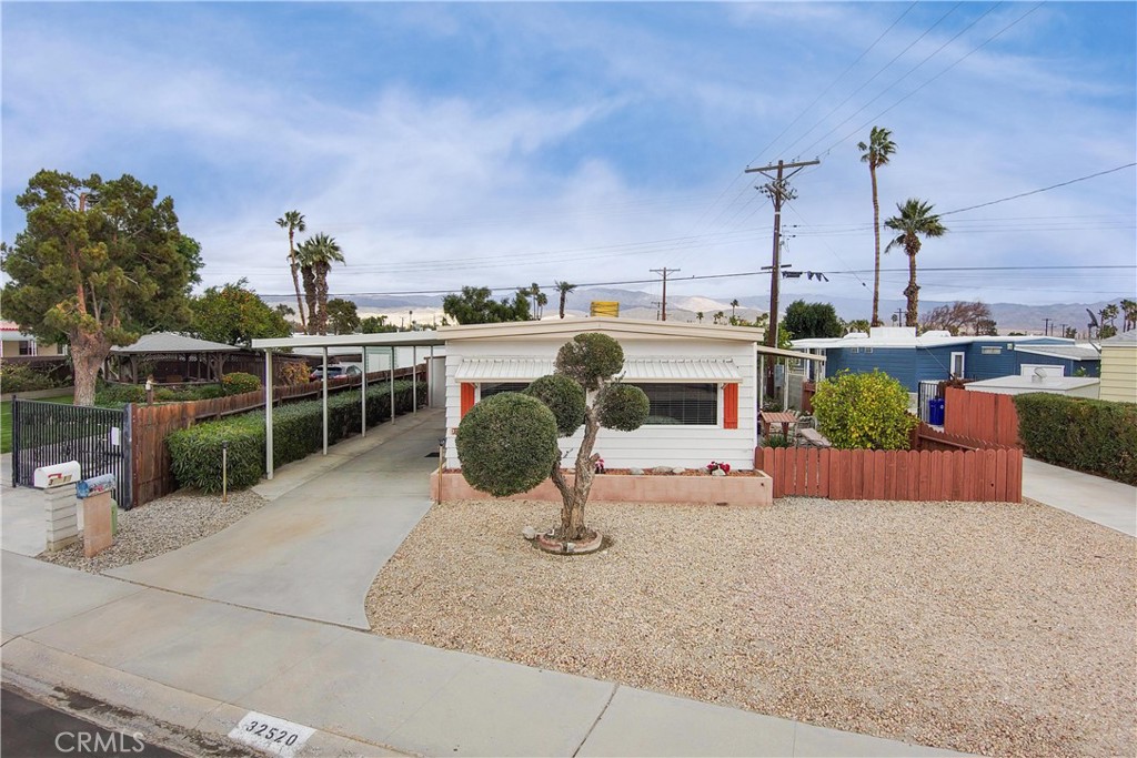 32520 San Miguelito Drive