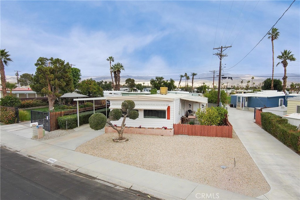 32520 San Miguelito Drive