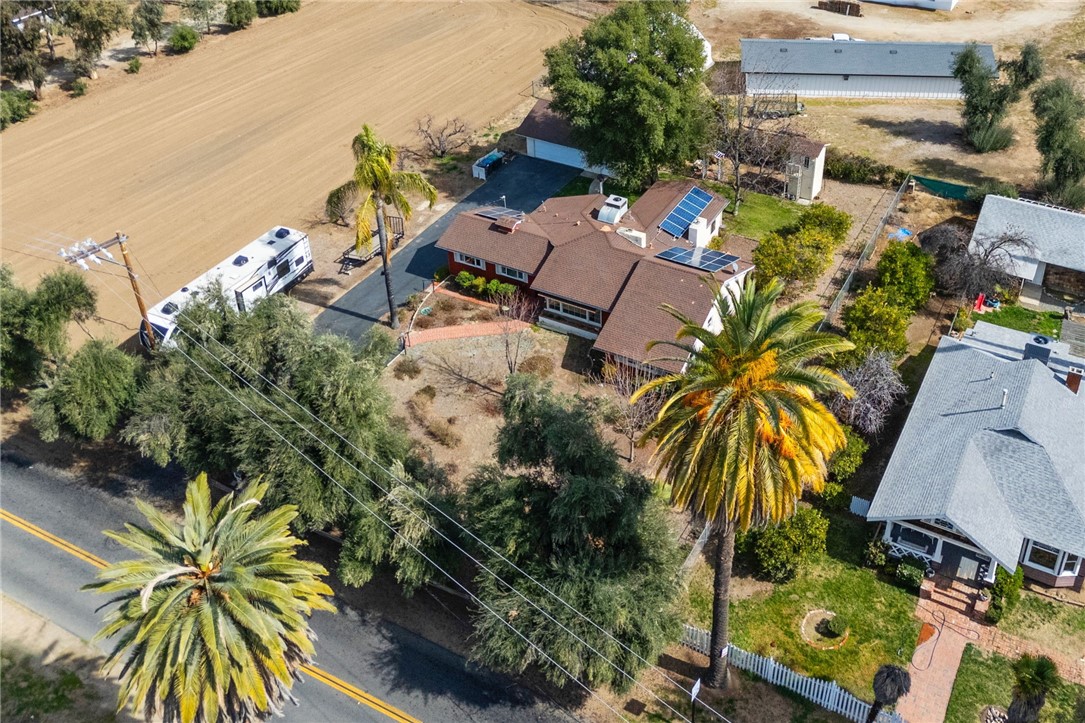 27400 Dartmouth Street