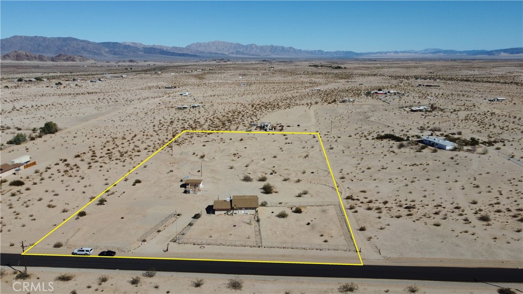3939 Pinto Mountain Road