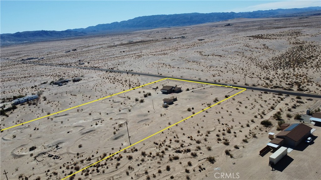 3939 Pinto Mountain Road