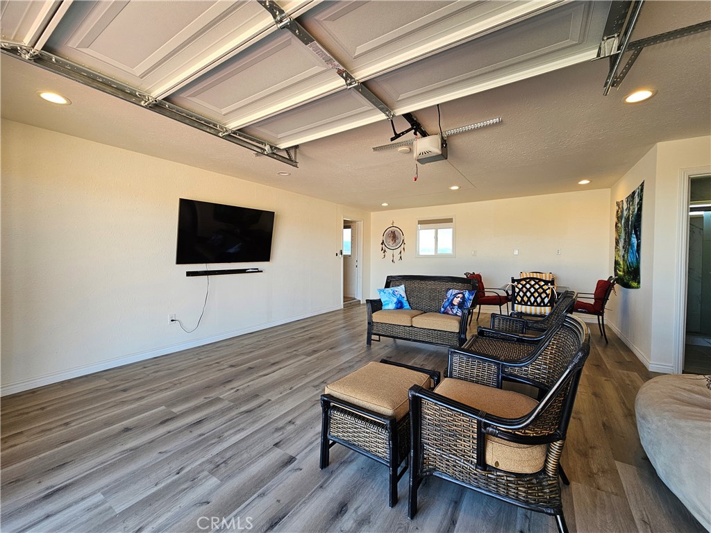 3939 Pinto Mountain Road