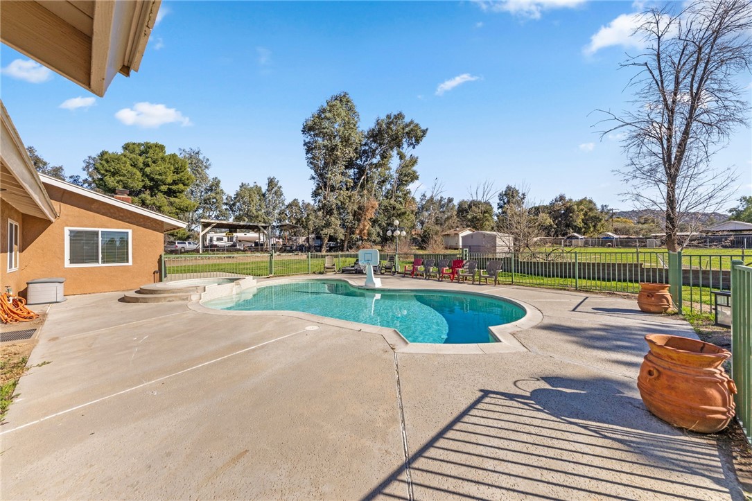 29825 Electric Avenue